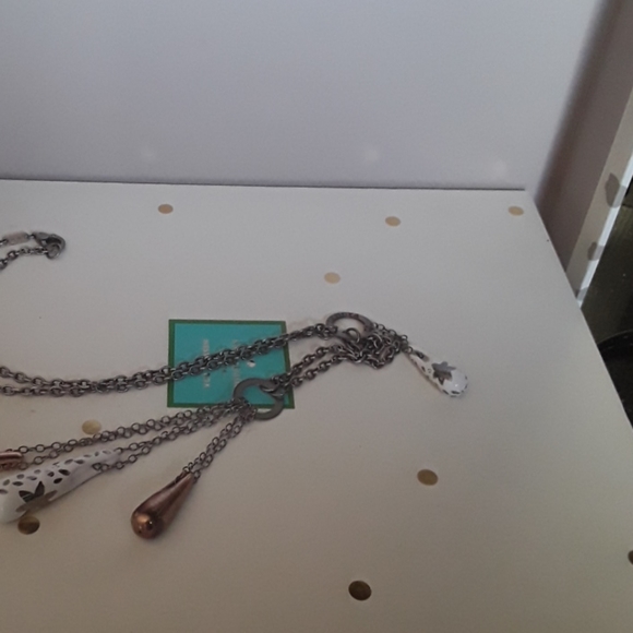 Necklace - Picture 2 of 5